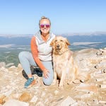 Jen & Gray - @peaks.and.pawprints - Instagram