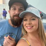 Jen Logan - @jensingstheblues - Instagram