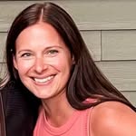 Jen Lynn- Divorce Parenting Support - @safeandlovedkids - Instagram