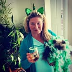 Jen Moss - @jeneralupdates - Instagram