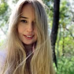 Jen Thomson, Intuitive Reader - @jentheclairvoyant - Instagram