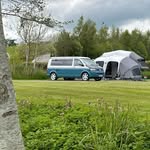 Pete & Jen Wharton - @big_blue_camper_adventures - Instagram