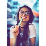 Jena MoOn - @manel.mima18 - Instagram