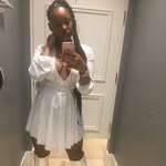 Jen'e Jones - @greenlacreisha - Instagram