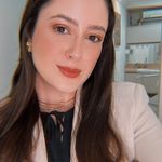Jennifer Berger Schiffler - Implantodontia - @dra.jenniferbs - Instagram