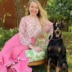Jennifer Burt | Antiques & Decorating - @mississippi.maximalism - Instagram