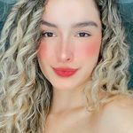 Jenifer Castro - @ajenicastro - Instagram