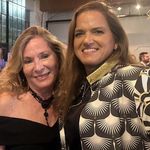 Jennifer Combs - @jencombs67 - Instagram