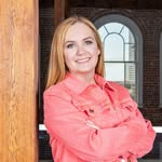 Jennifer Elliott - @travelagentjen04 - Instagram
