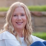 Jennifer Dyer | Author - @jenndyerbooks - Instagram