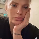 Jenn Lyons - @jenn.lyons.353 - Instagram