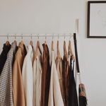JennaDonovan - @closet_cleanout_jen - Instagram