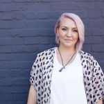 Jenna Gable - @oilandwatermama - Instagram