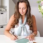 Jenni Galloway Calligraphy - @gallowaycalligraphy - Instagram