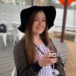 Jenna Hamlin - @jliving94 - Instagram