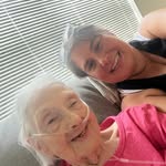 Jennifer McDowell - @giggullz - Instagram