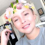 Jenna Mosley - @jennas_jewlrey_and_clothes - Instagram