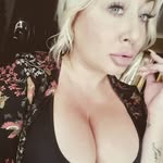 Jenny Posey - @jennylove741 - Instagram