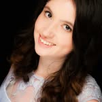 Jenna Rainey - @thewanderingrose - Instagram