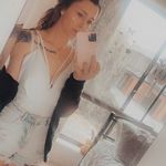 Jenna Wright - @jennawright.19 - Instagram