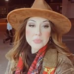 Jenne Neil - @jenne.lee.texas - Instagram