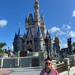 Jenny Frederick - @psfamilyvacationsbyjfred - Instagram