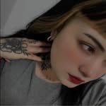 jennie muñoz - @heavy_is_thee_crown - Instagram