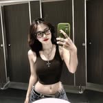 Jennie Small - @chenny.34 - Instagram