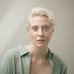 Jennifer Beveridge - @jenniferbeveridgeactor - Instagram
