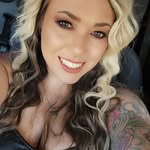 Jennifer Bonds - @s3condstarontheright - Instagram