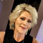 Jennifer Bounds - @jennifer8355 - Instagram