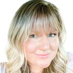 Jennifer Carleton - @freckledaesthetics - Instagram