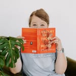 Jennifer Chalker - @jennifers.bookclub - Instagram