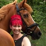 Jennifer Engler - @engler9890 - Instagram