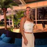 Jen~E - @jenniferessie - Instagram