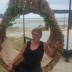 Jennifer Frith - @jenrob62 - Instagram
