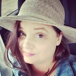 Jennifer Hacker - @j_hacker19 - Instagram