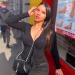 Jennifer James - @jennifer_investment_80 - Instagram
