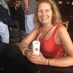 Jennifer Rowlands - @jenniferrowlands1 - Instagram