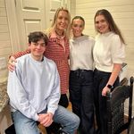 Jennifer Schott Wyatt Ferrell - @jenschottwyatt - Instagram