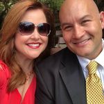 Jennifer Holt Shobert - @jennifer_shobert - Instagram