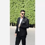 Jenish Ariwala - @silent_knight241 - Instagram
