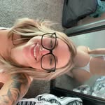 @jennyalison0808 - Instagram