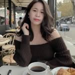 Jenny Balong - @jenny.balong.9 - Instagram