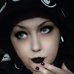 Jenny Barham - @digupthesebones - Instagram