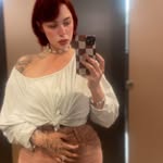 Jenny Bartlett - @cherriees_bloom - Instagram