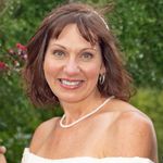Jennifer Challis - @jennchallis - Instagram