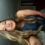 Jenny Collazo - @jennlaalaa - Instagram