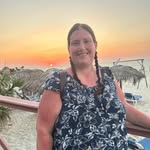 Jennifer Crossman - @hockeymom2912 - Instagram