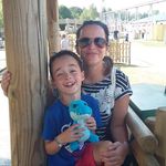Jenny Hackett - @sheahackett77 - Instagram